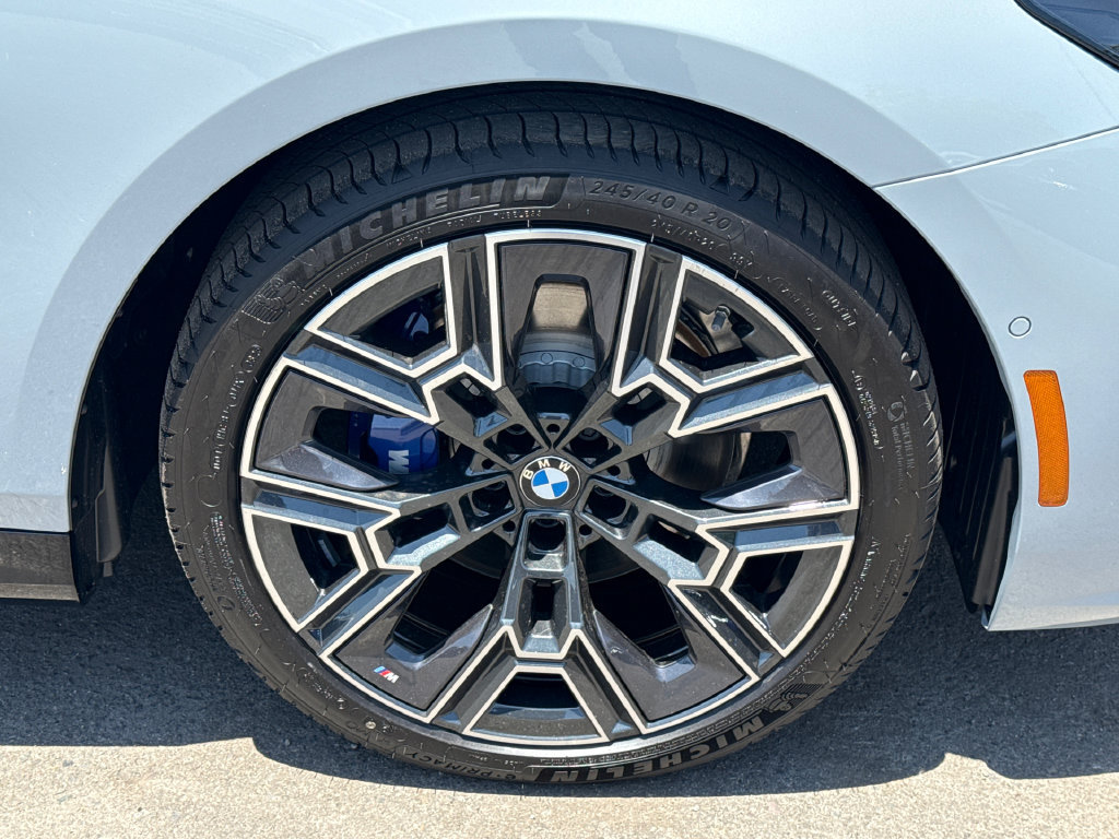 New 2027 BMW 530i w/ M Sport Package RWD image 7