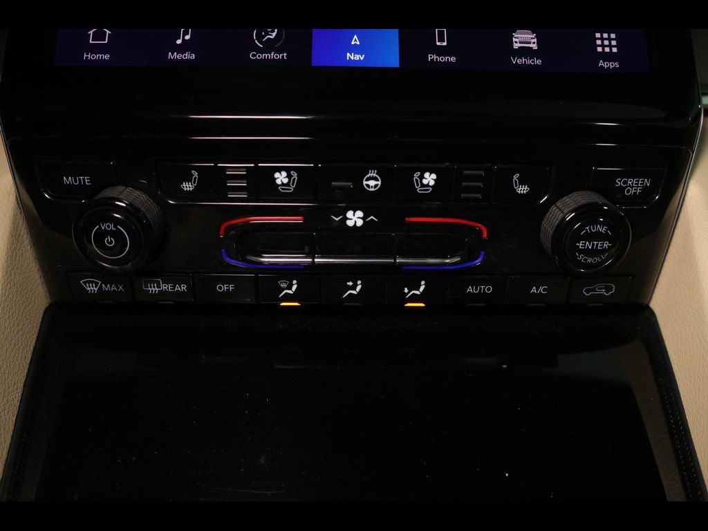 Used 2023 Jeep Grand Cherokee L Limited w/ Luxury Tech Group II image 30