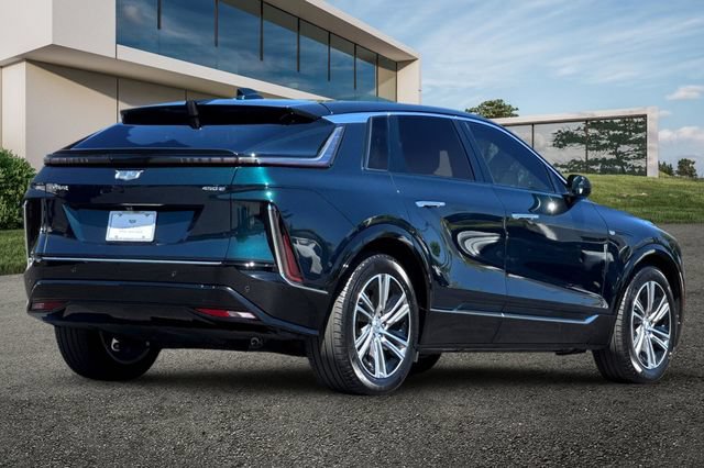 Certified 2024 Cadillac Lyriq Luxury RWD image 4