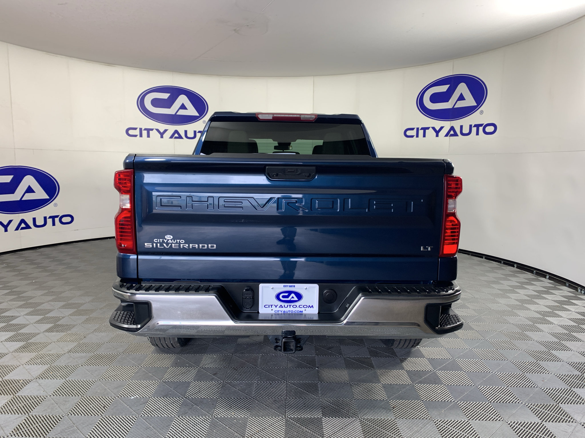 Used 2023 Chevrolet Silverado 1500 LT RWD image 4