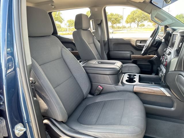 Used 2021 Chevrolet Silverado 1500 RST w/ Convenience Package II AWD/4WD image 23