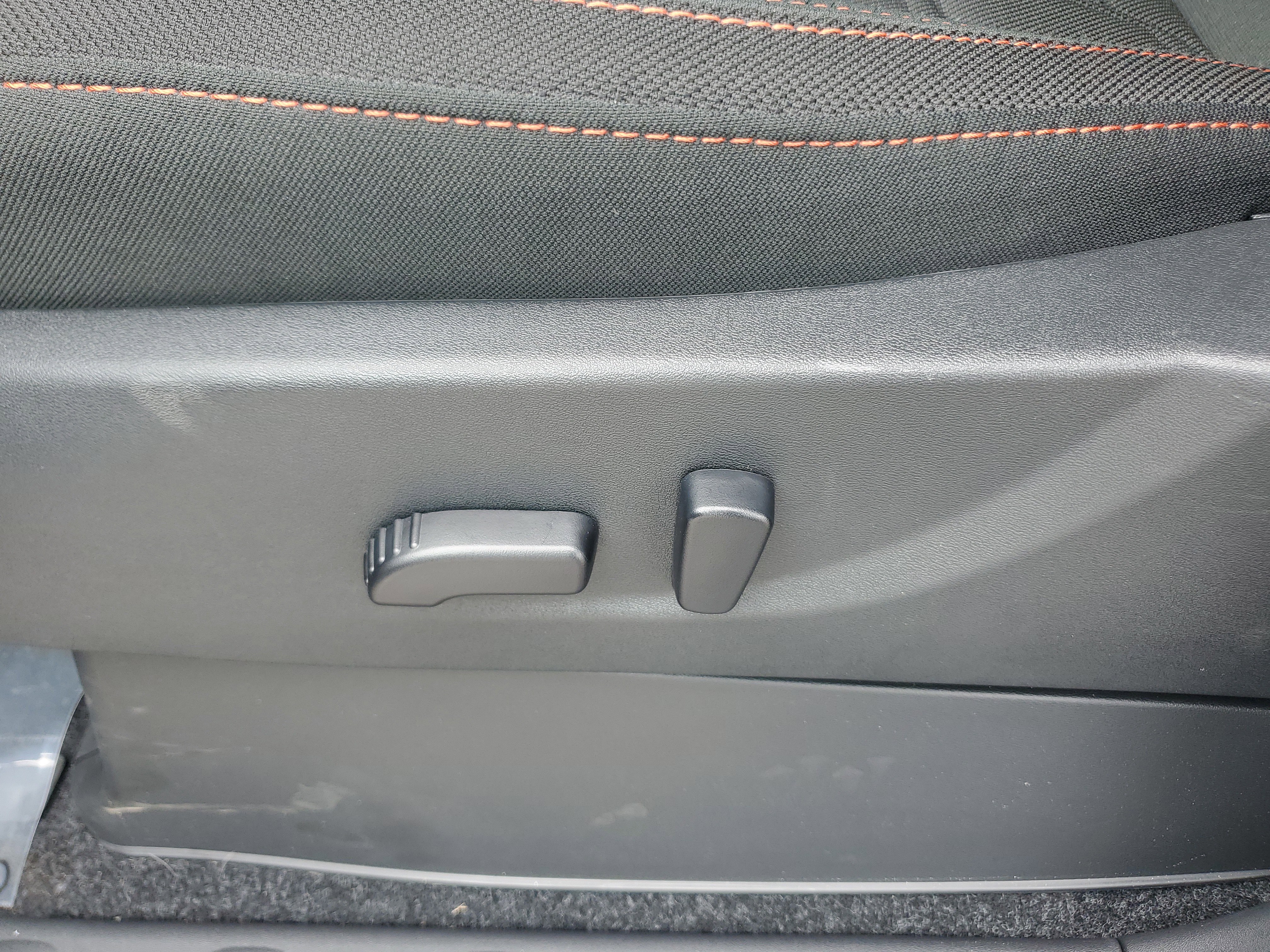 Used 2024 Nissan Frontier Pro-X w/ Technology Package image 12