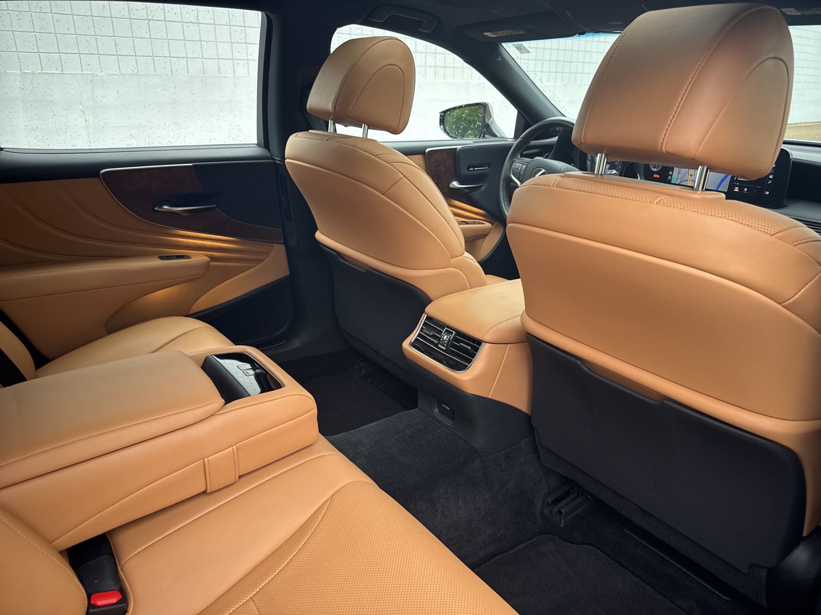 Used 2022 Lexus LS 500 RWD image 27