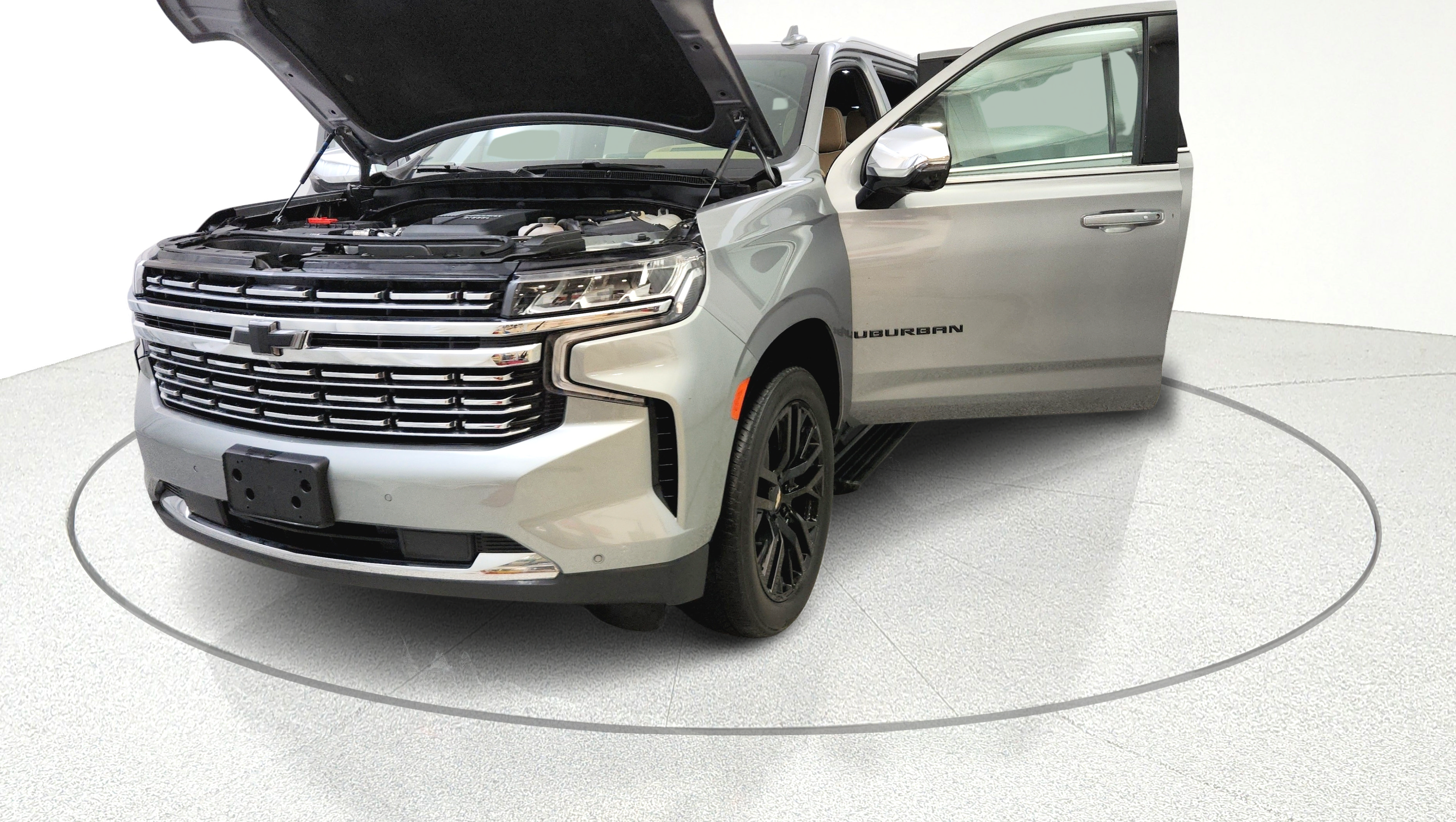 Used 2023 Chevrolet Suburban Premier AWD/4WD image 13