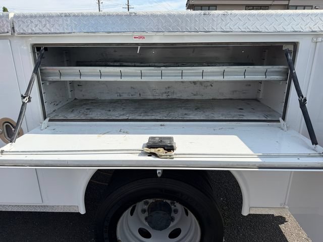 Used 2021 Ford F550 4x4 Crew Cab Super Duty image 35