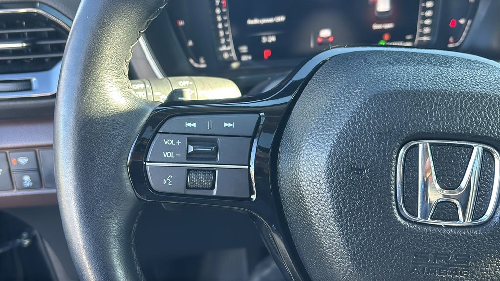 Certified 2024 Honda Pilot Elite image 17