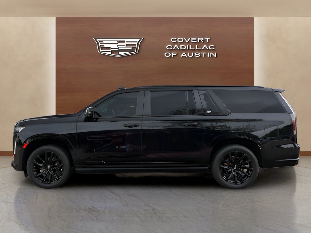 Used 2024 Cadillac Escalade ESV Sport Platinum w/ LPO, ONYX Package AWD/4WD image 2