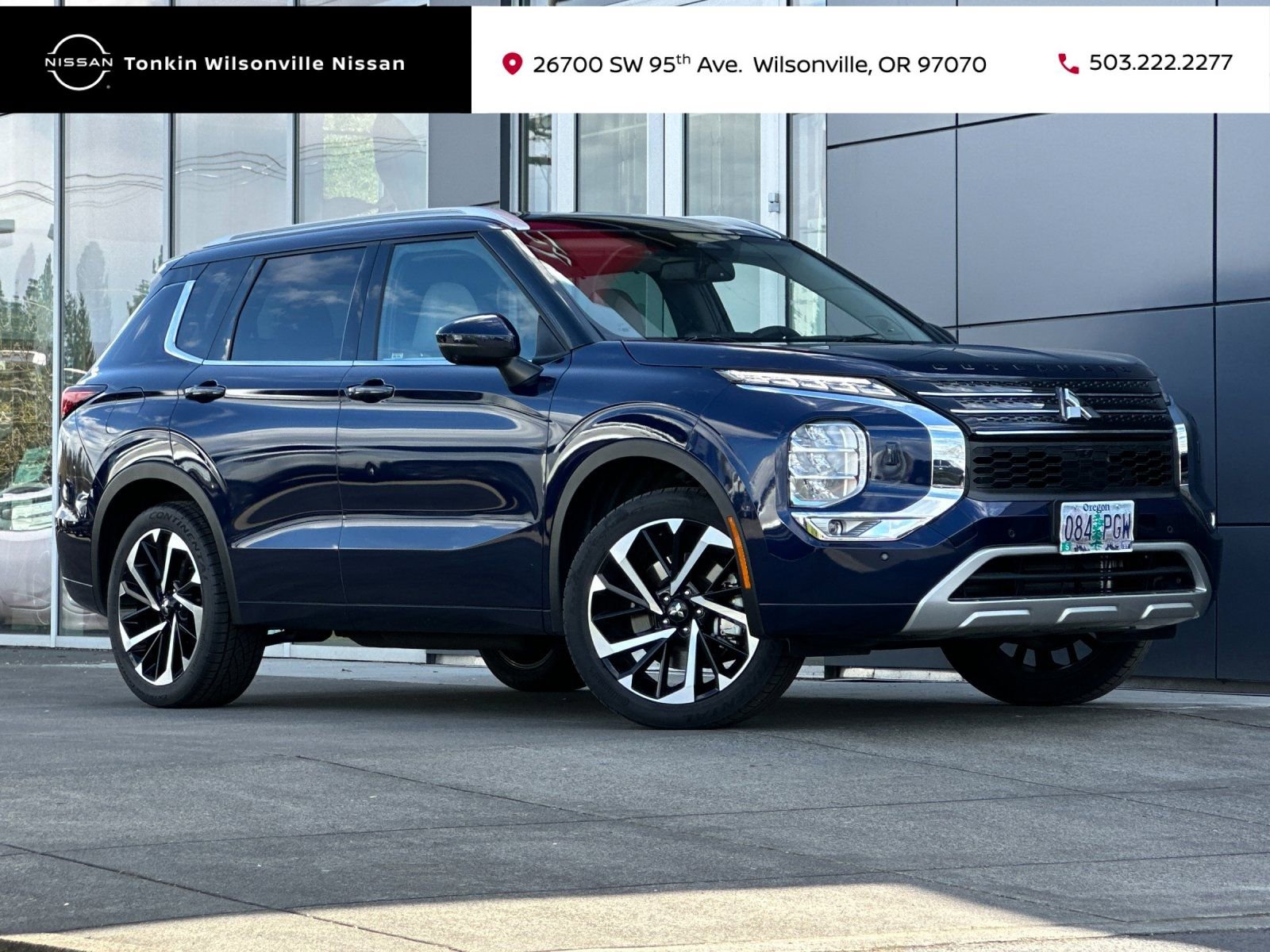 Used 2023 Mitsubishi Outlander AWD image 1