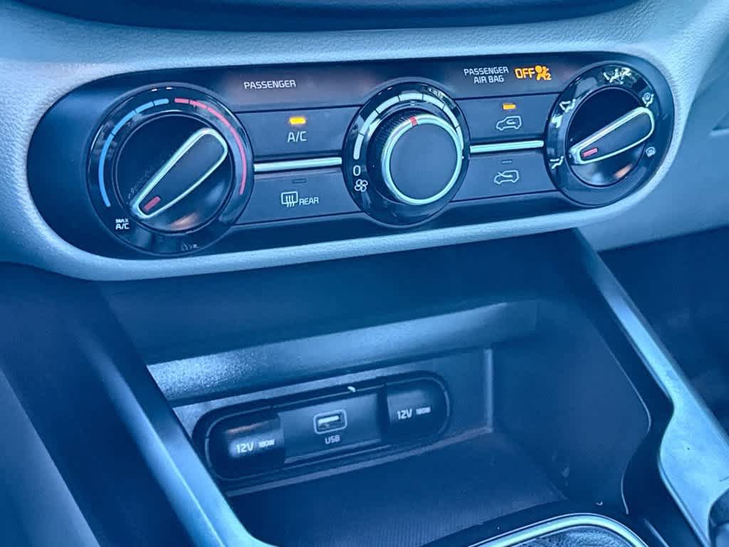 Used 2023 Kia Soul LX w/ Option Group 015 FWD image 20