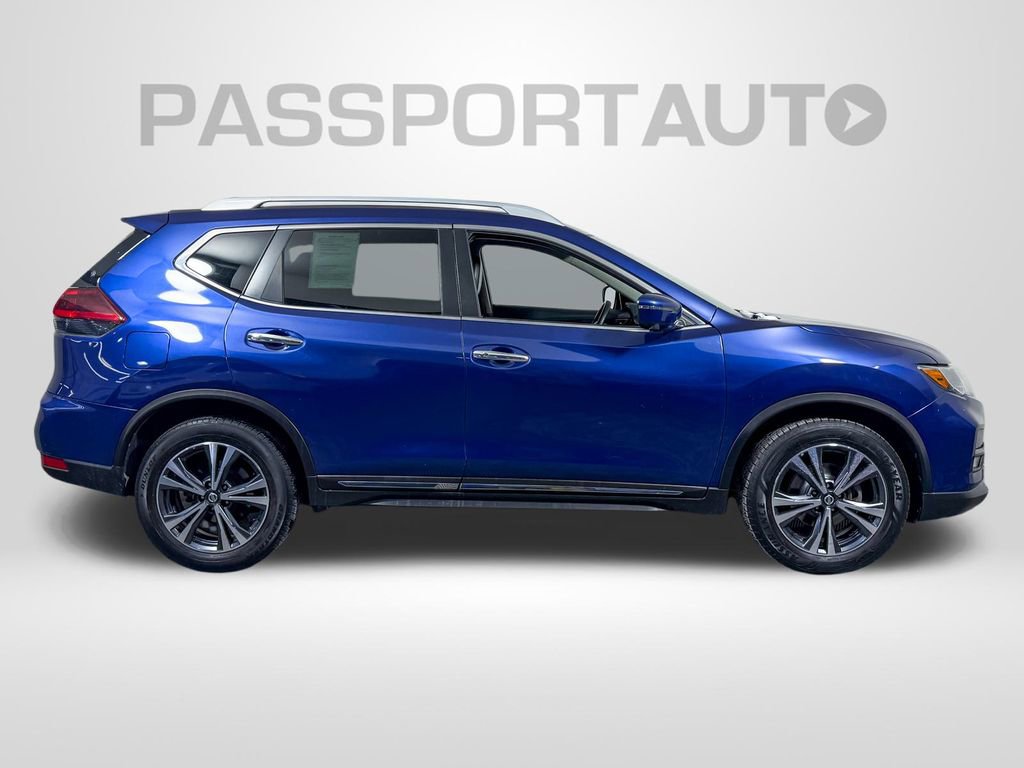 Used 2018 Nissan Rogue SL image 9