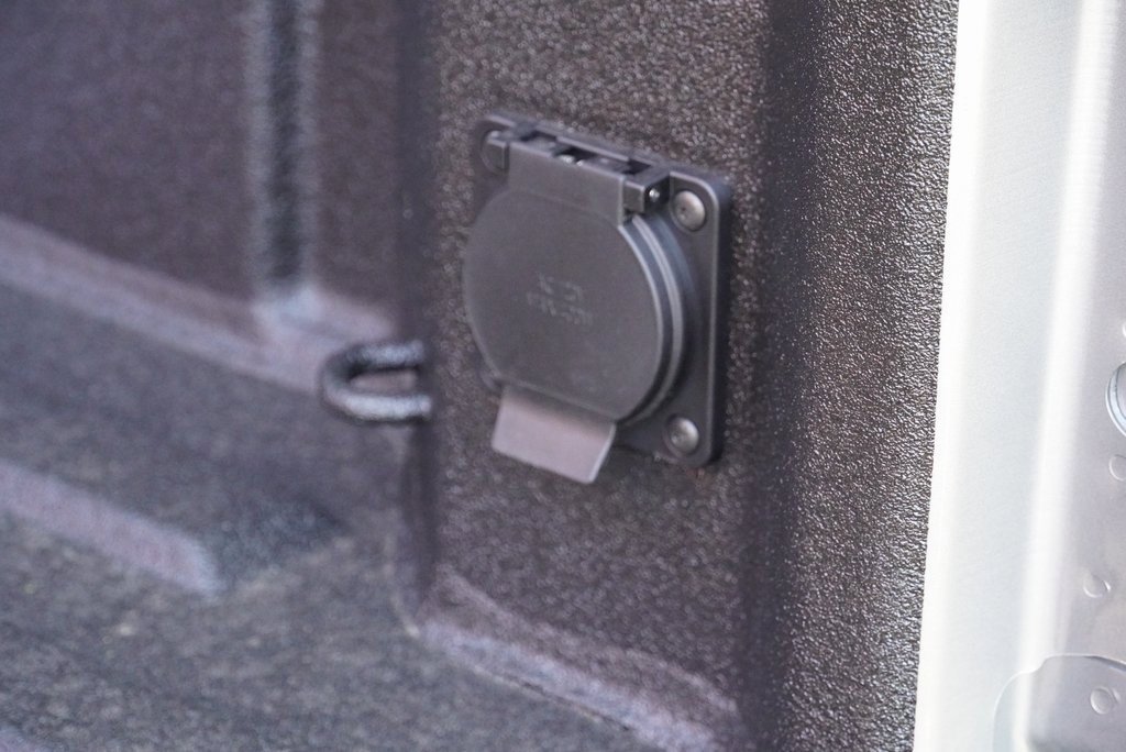 New 2026 GMC Sierra 1500 SLT image 36