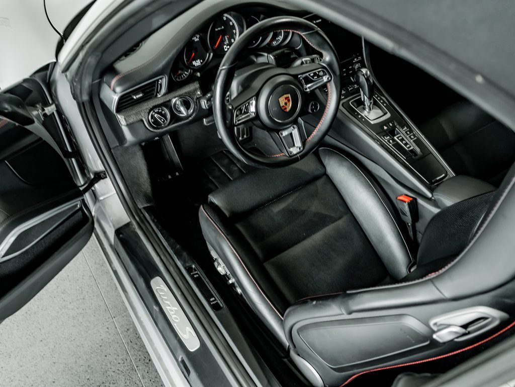 Used 2019 Porsche 911 Turbo S image 4