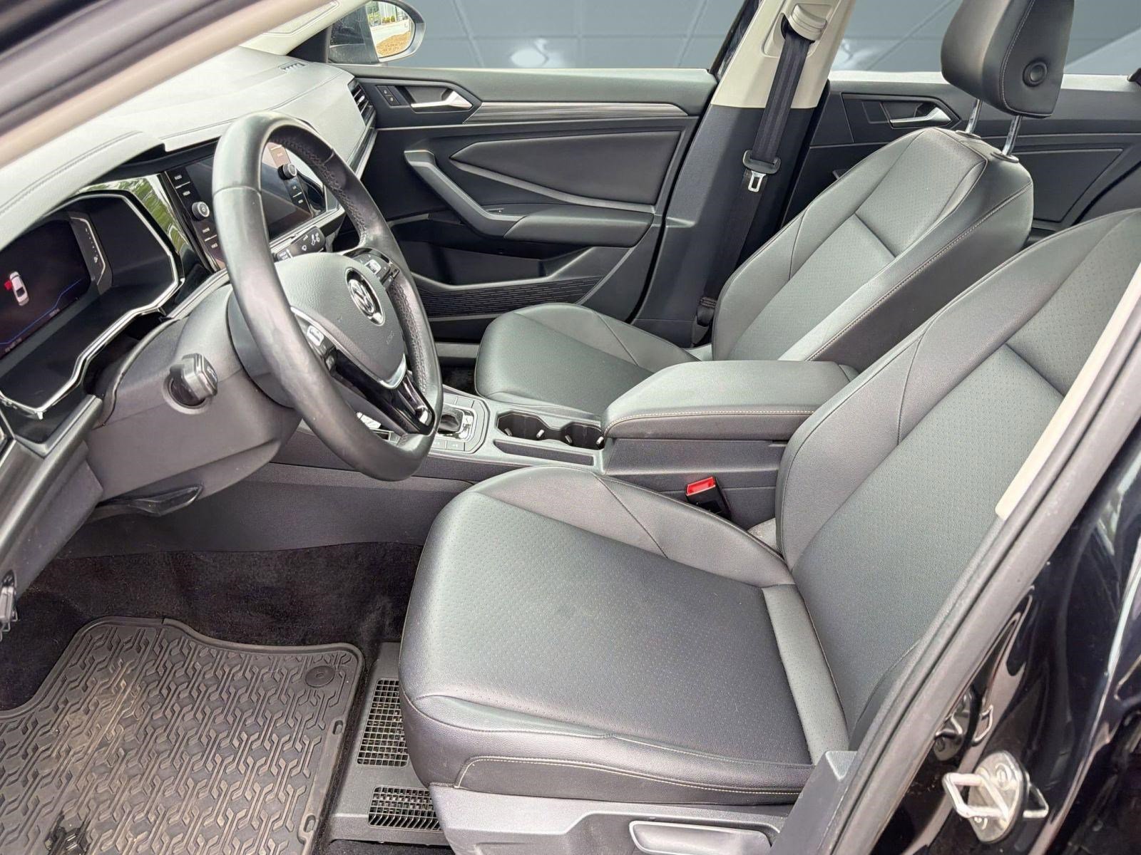 Used 2019 Volkswagen Jetta SEL FWD image 5