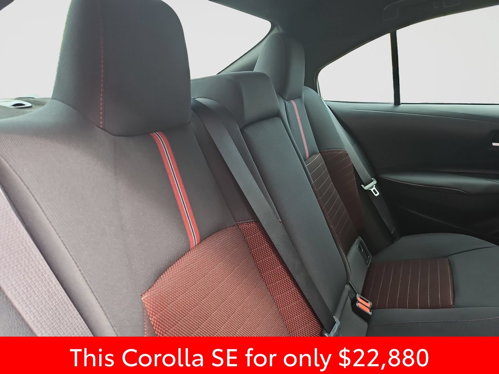 Used 2023 Toyota Corolla SE FWD image 45