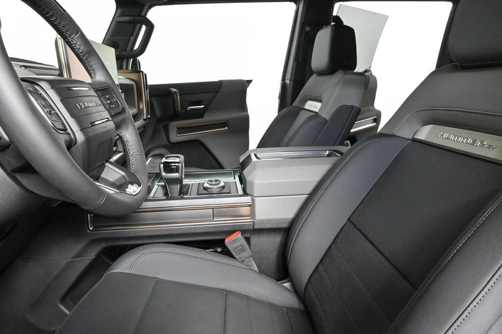 New 2025 GMC Hummer EV 3X w/ LPO, Illumination Package image 8
