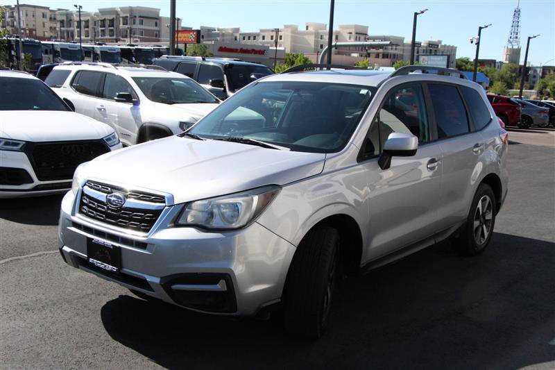 Used 2018 Subaru Forester 2.5i Premium AWD/4WD image 4