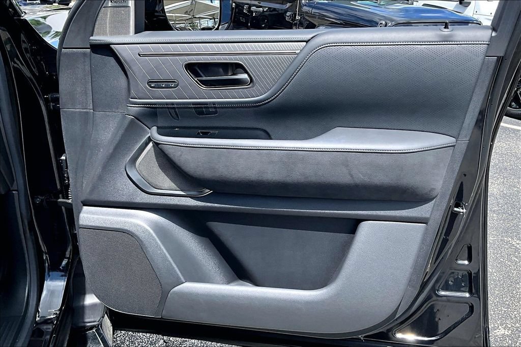 Certified 2026 INFINITI QX80 Autograph w/ Premium Cargo Package AWD/4WD image 26