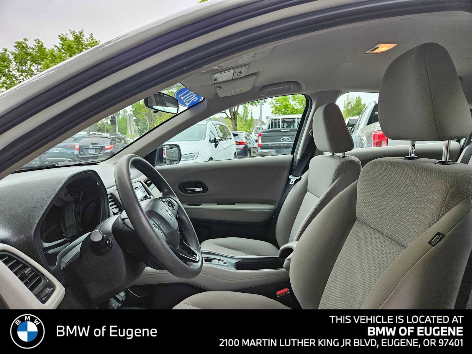Used 2017 Honda HR-V LX image 24