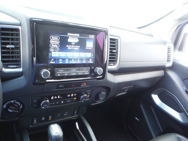 Used 2023 Nissan Frontier SV w/ SV Premium Package AWD/4WD image 31