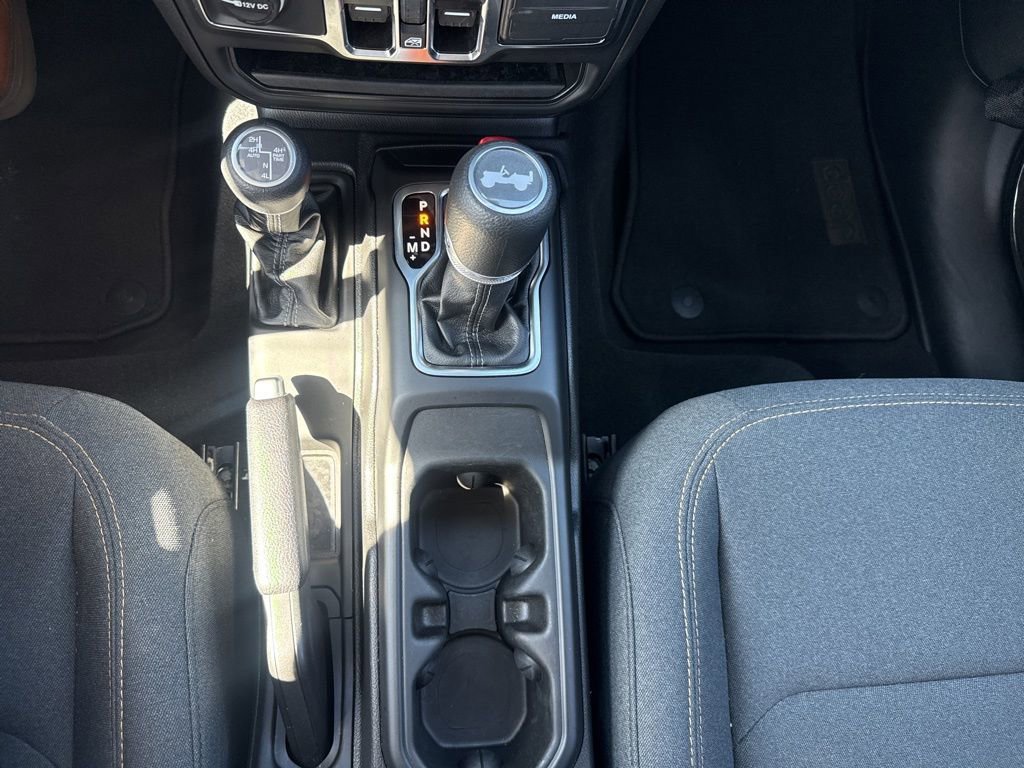 Certified 2025 Jeep Wrangler Unlimited Sahara w/ Safety Group image 24