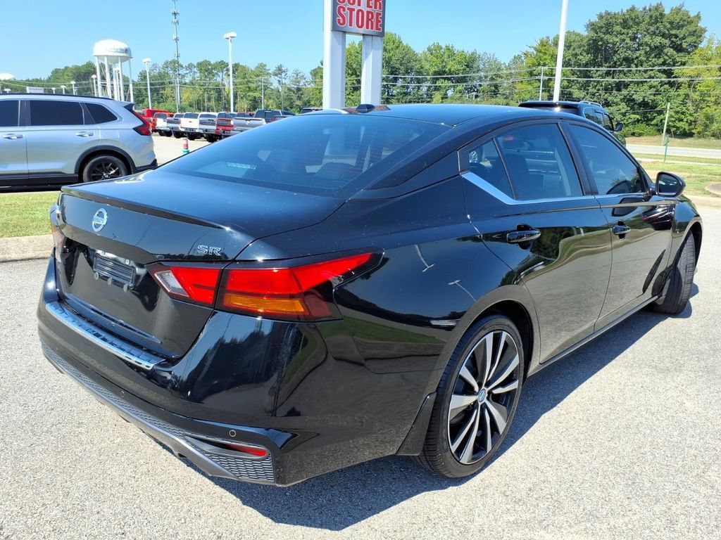 Certified 2022 Nissan Altima 2.5 SR FWD image 14