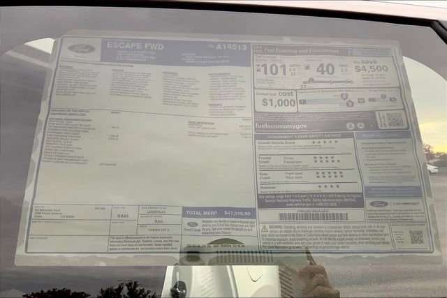 New 2025 Ford Escape SE w/ PHEV Premium Package image 14