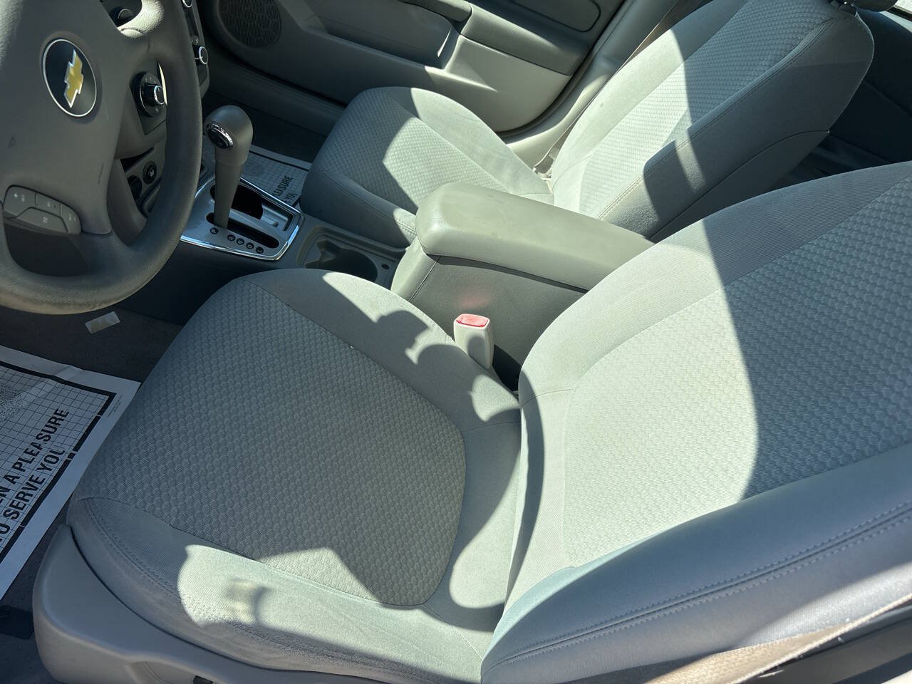 Used 2007 Chevrolet Malibu LS FWD image 17