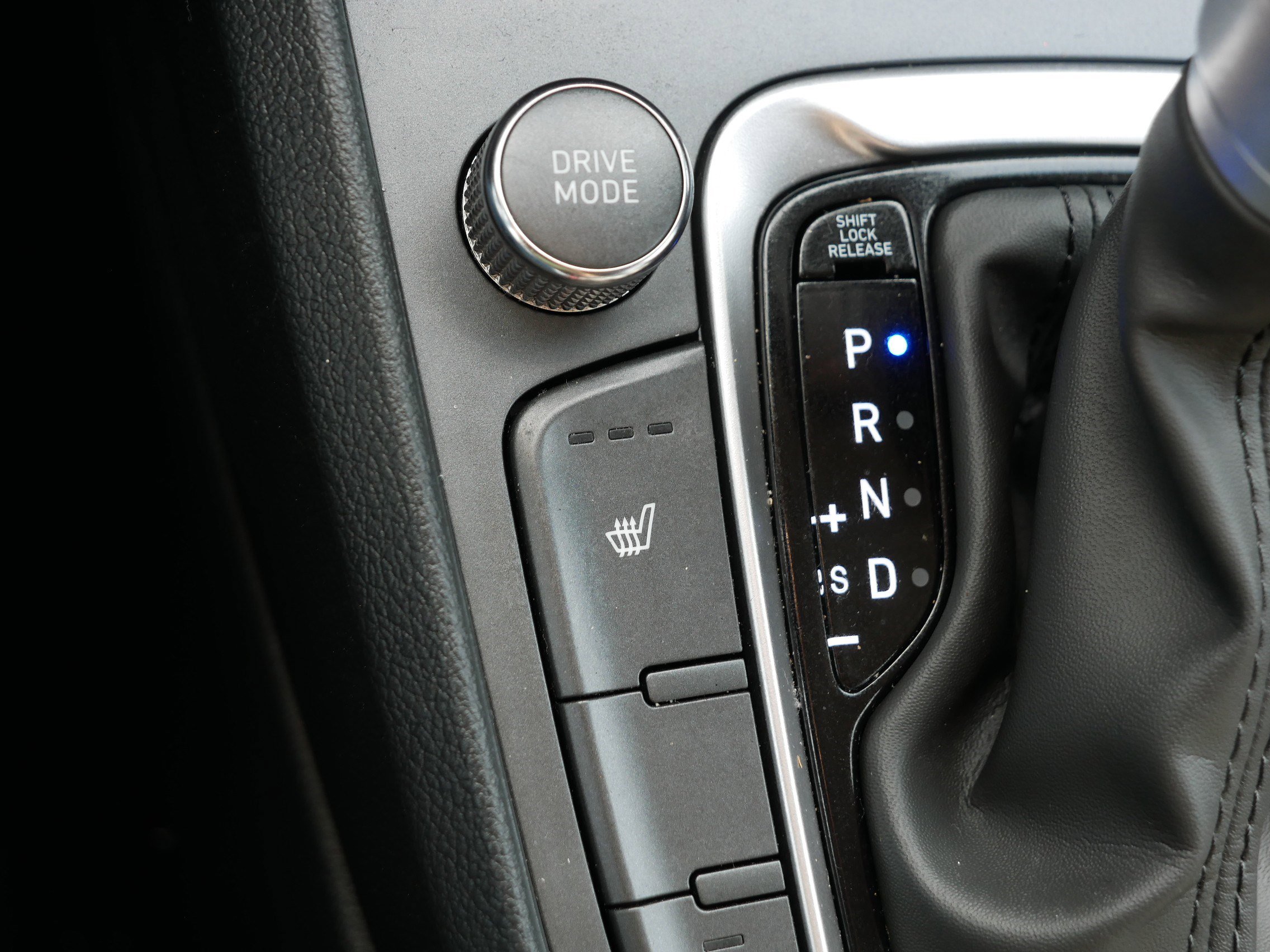 Certified 2023 Hyundai Kona Limited image 28