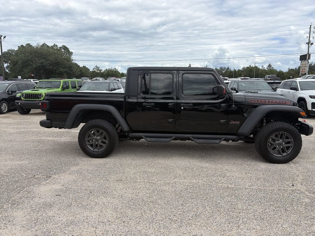 Used 2021 Jeep Gladiator Mojave w/ Trailer Tow Package AWD/4WD image 7