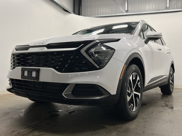 Used 2023 Kia Sportage EX image 29