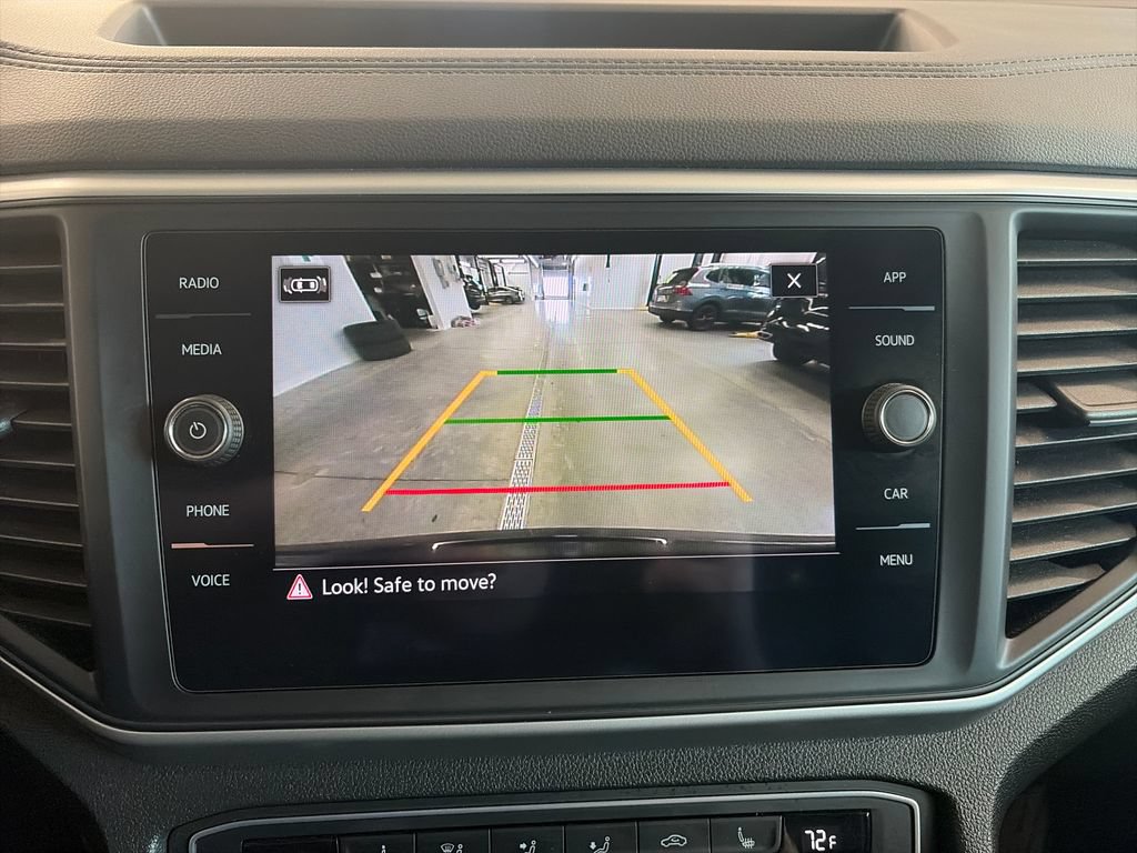 Used 2021 Volkswagen Atlas Cross Sport SE w/ Panoramic Sunroof Package AWD/4WD image 16