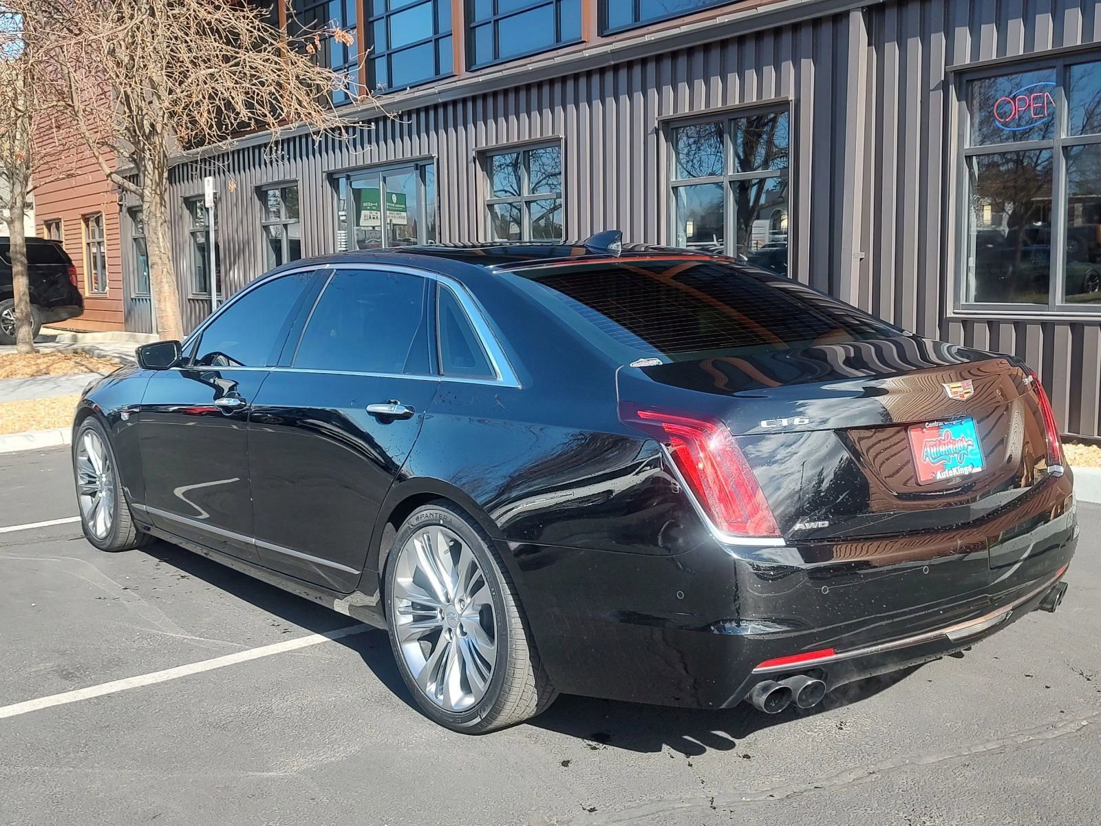 Used 2018 Cadillac CT6 Platinum AWD/4WD image 3