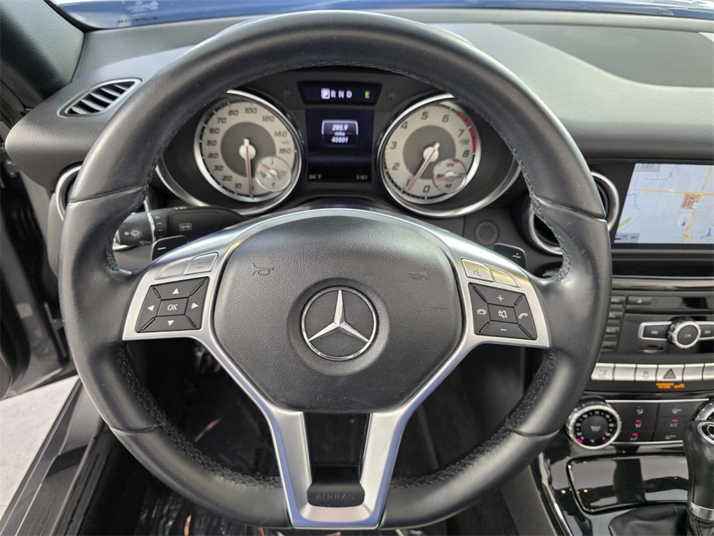 Used 2015 Mercedes-Benz SLK 250 image 15