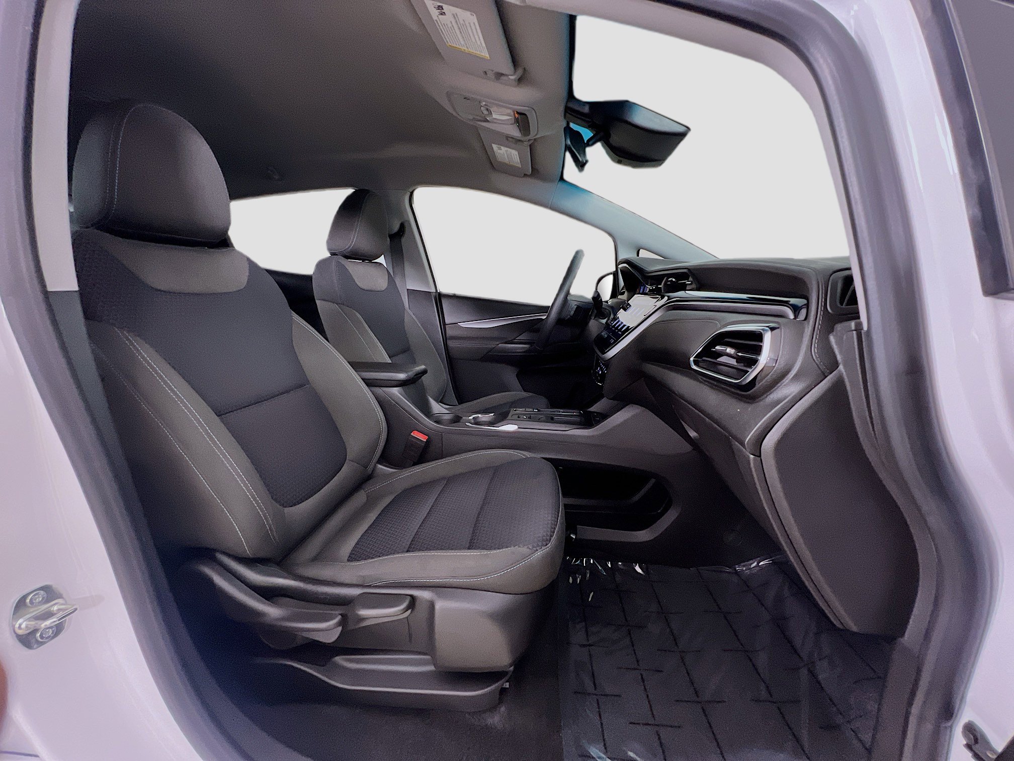 Used 2022 Chevrolet Bolt LT FWD image 27