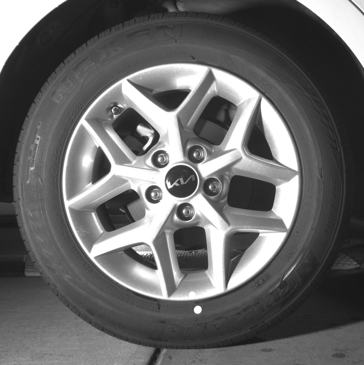 Used 2025 Kia Soul LX w/ LX Technology Package FWD image 15