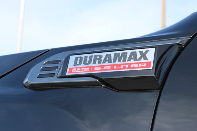 Used 2025 GMC Sierra 2500 AT4 w/ AT4 Premium Plus Package AWD/4WD image 17