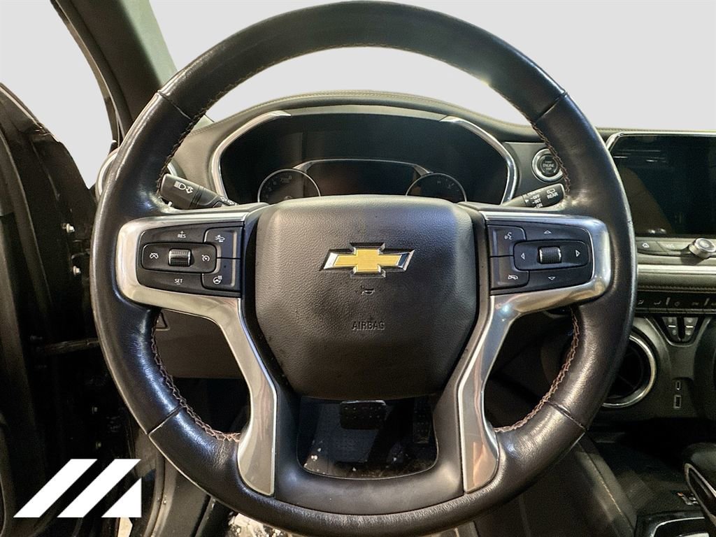 Used 2019 Chevrolet Blazer Premier w/ Sun and Wheels Package image 11