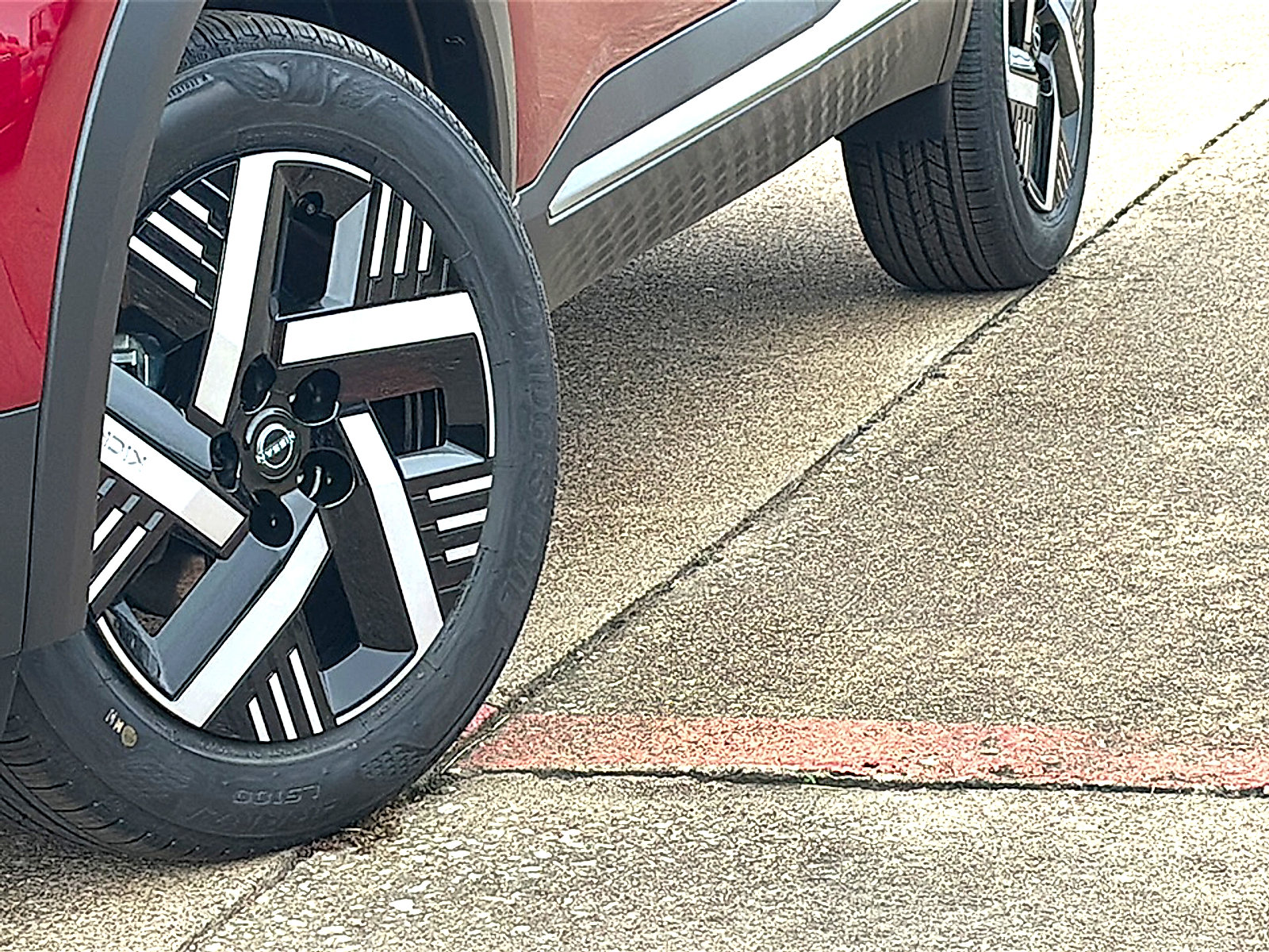 New 2026 Nissan Kicks SV image 3