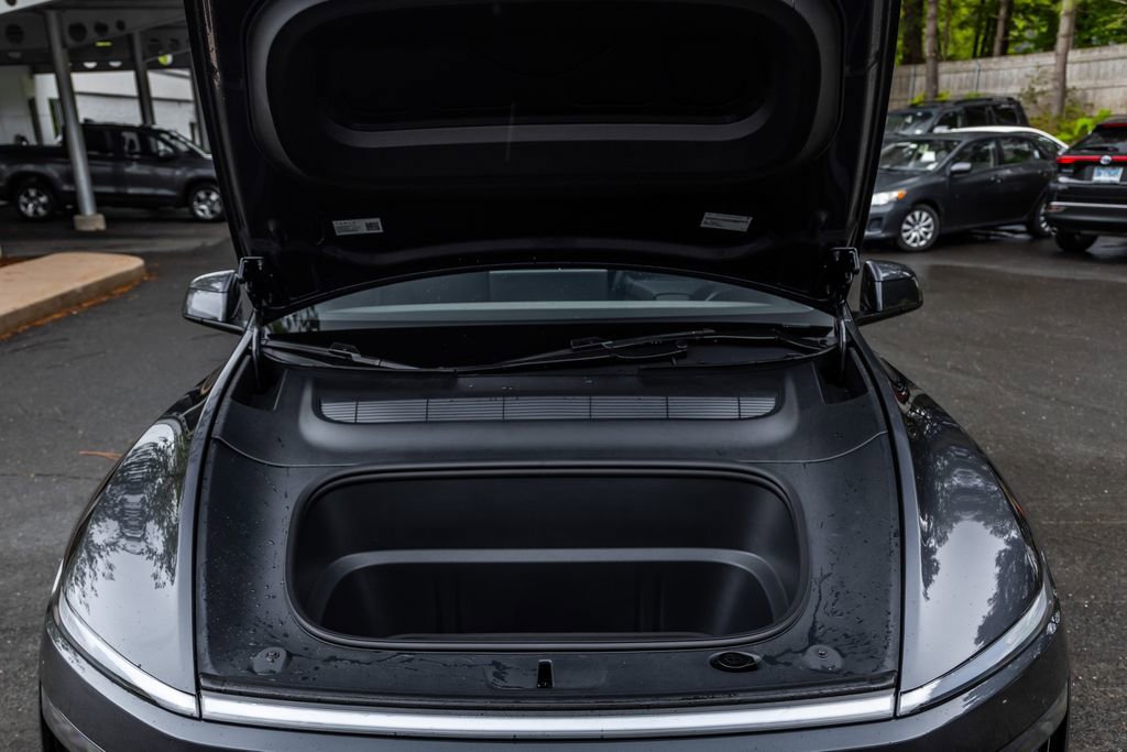Used 2026 Tesla Model Y AWD image 29