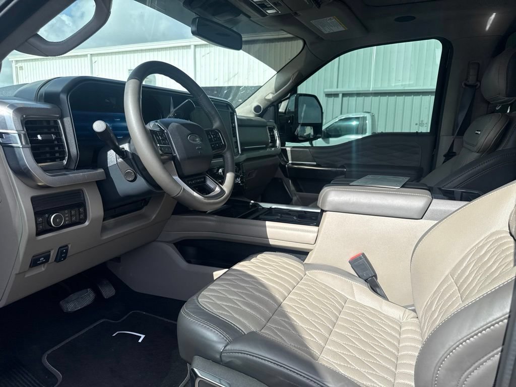 Used 2026 Ford F450 Platinum w/ Platinum Plus Package AWD/4WD image 8
