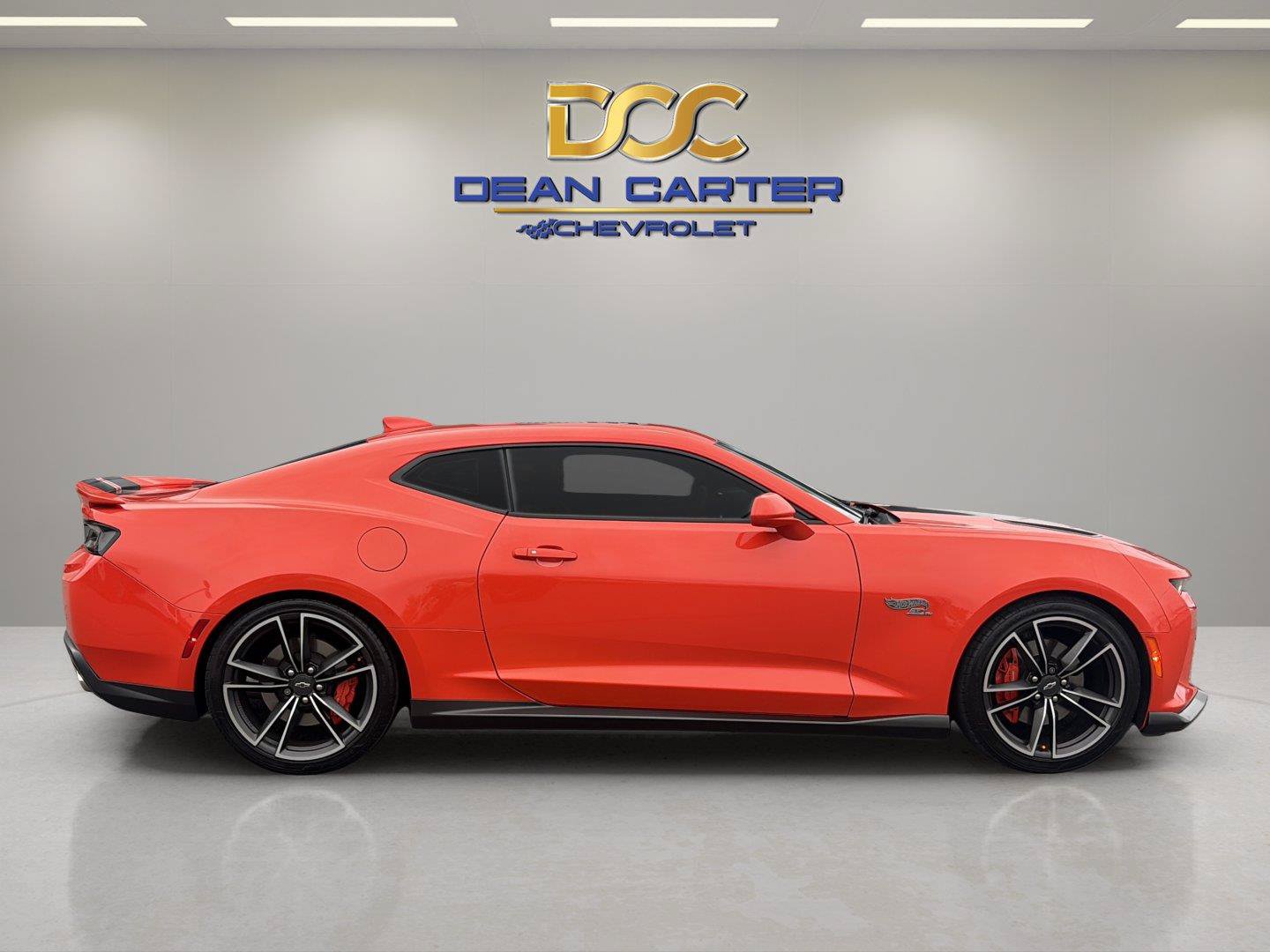 Certified 2018 Chevrolet Camaro SS w/ Hot Wheels Edition RWD image 6