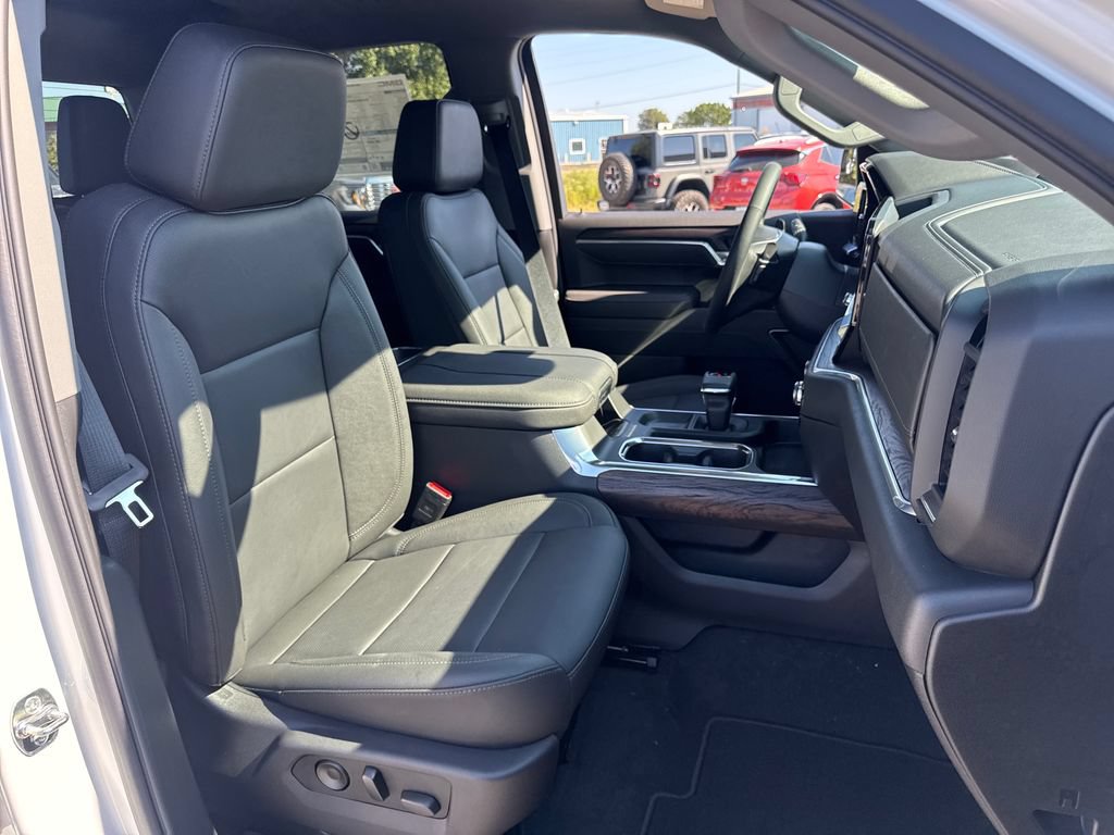 New 2026 GMC Sierra 1500 SLT w/ SLT Convenience Package AWD/4WD image 12
