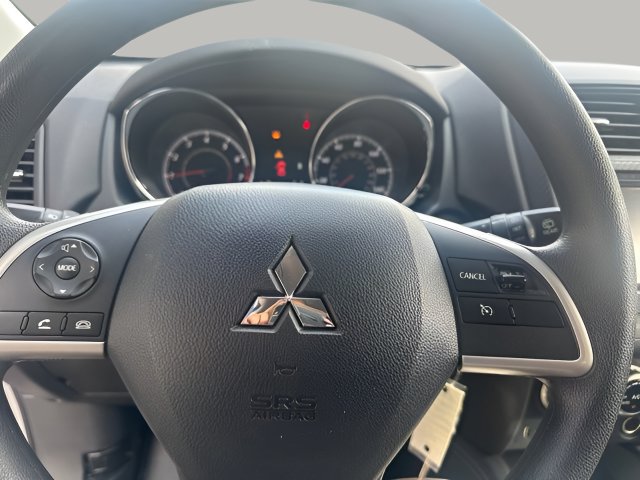 Used 2025 Mitsubishi Outlander Sport ES AWD/4WD image 10