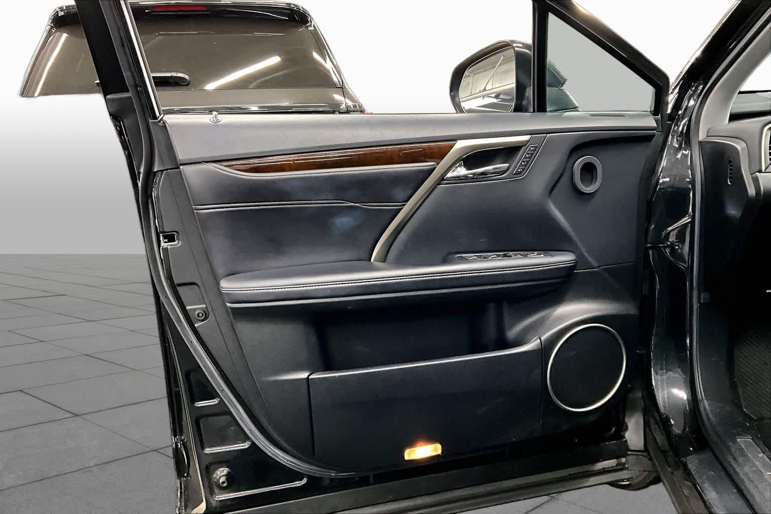 Used 2019 Lexus RX 350 FWD w/ Navigation Package image 21