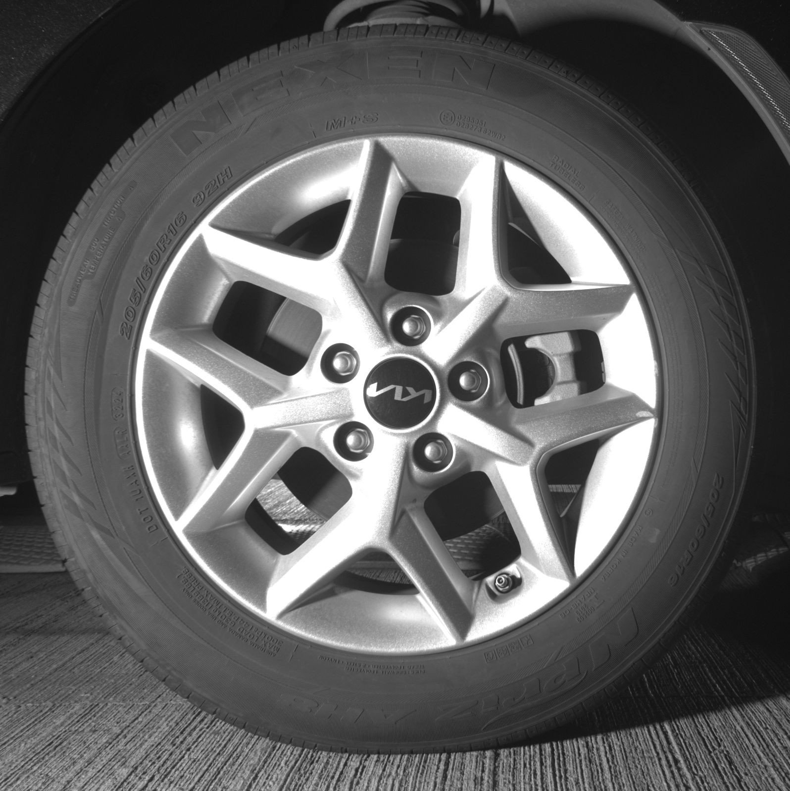 Used 2025 Kia Soul LX w/ LX Technology Package image 18