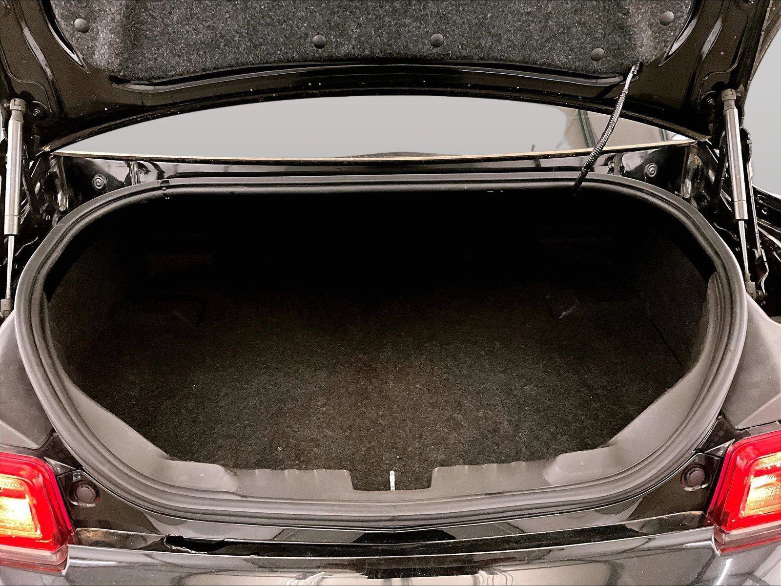 Used 2015 Chevrolet Camaro LS RWD image 34