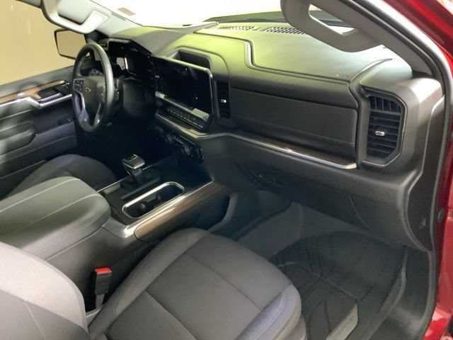 Used 2024 Chevrolet Silverado 1500 RST w/ Convenience Package II AWD/4WD image 32