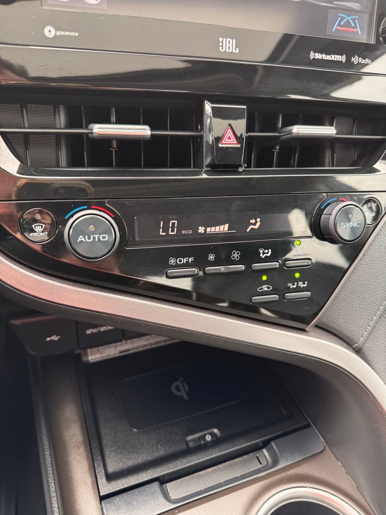 Used 2021 Toyota Camry XLE w/ Navigation Upgrade Package FWD image 21