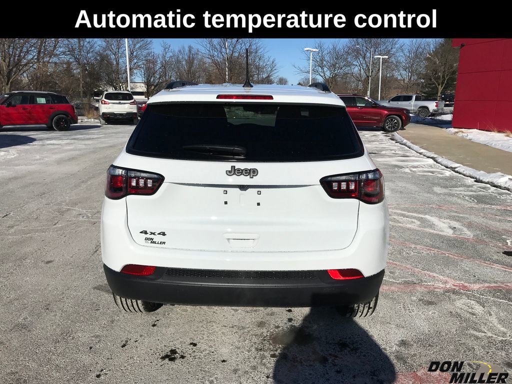 New 2026 Jeep Compass Latitude image 6