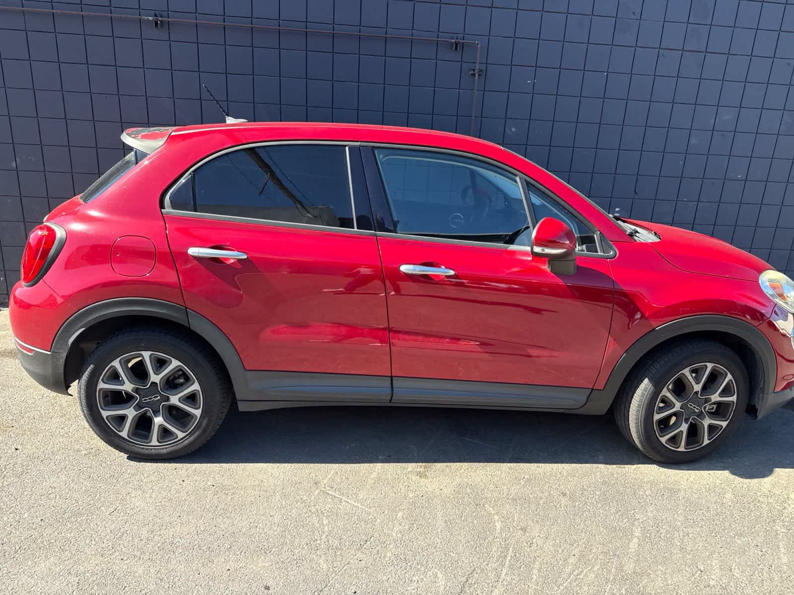 Used 2016 FIAT 500X Trekking FWD image 12